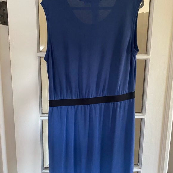 BCBG Max Azria "Evelyn" T-Shirt Dress - Picture 4 of 6